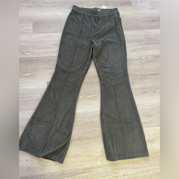 NWT aerie pants extra long - Picture 1 of 2